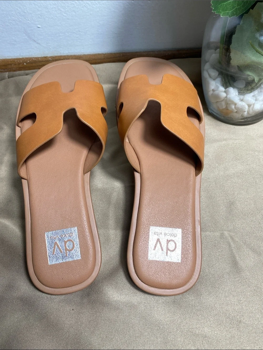 DV by Dolce Vita Cognac Brown Cutout Slide Sandals for Women Size 8